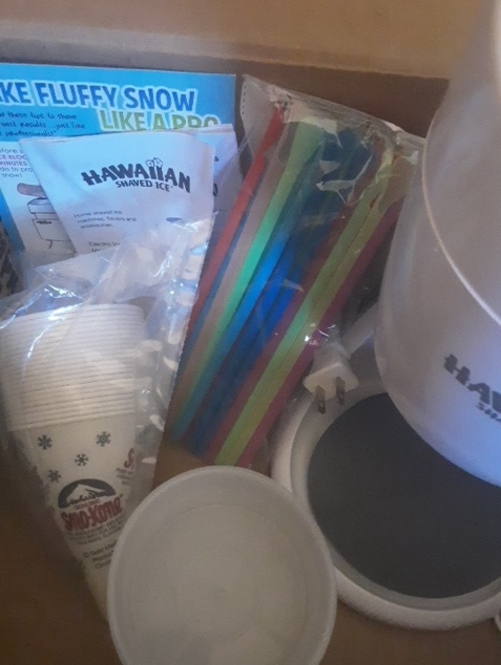 Hawaiian Shaved Ice Machine - Picture 2 of 5